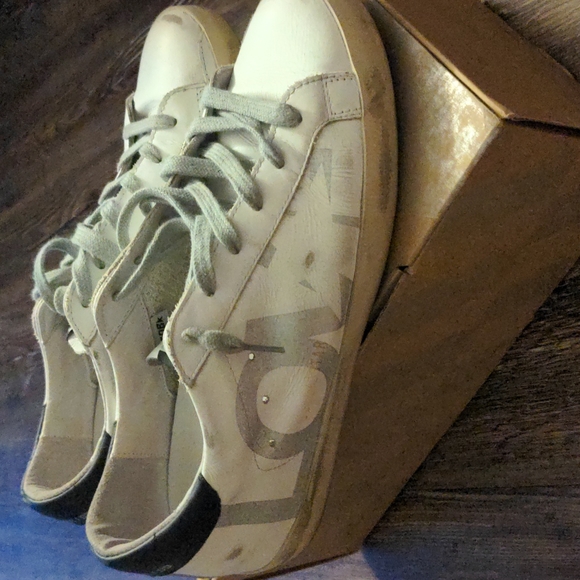 Golden Goose LOVE sneakers Sz 40 - Picture 1 of 5